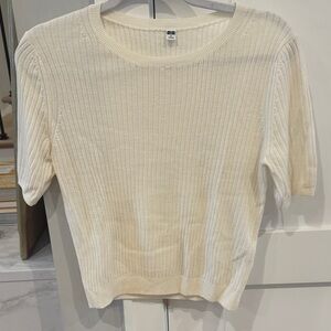 Uniqlo Cream Ribbed Short Sleeve Tee